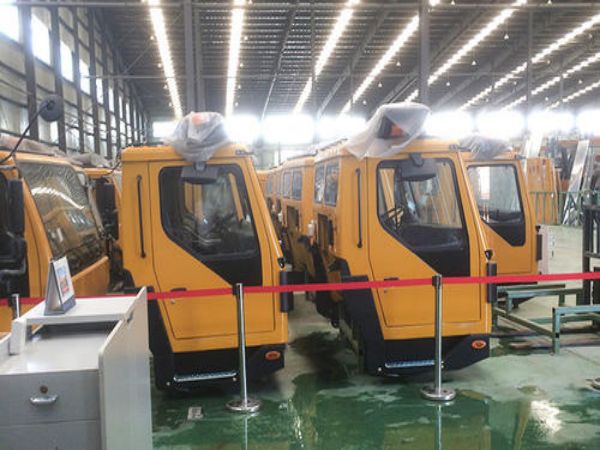 汾西縣吊車出租(武義專業吊車出租價位)