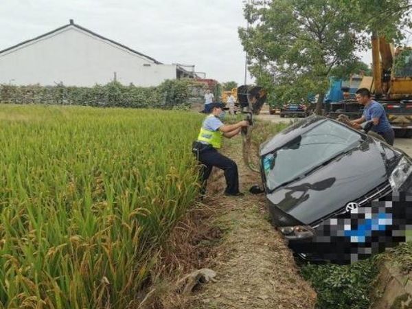 蘆溪縣吊車出租(多田野220吊車)