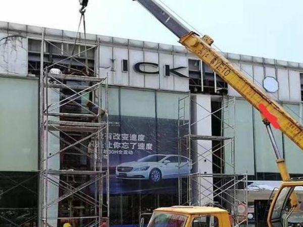 長樂區吊車出租(玩具吊車手動怎么操作)