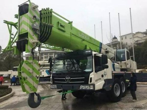 南崗區吊車出租電話(吊裝作業司機安全技術要求)