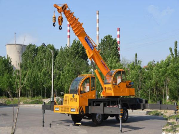 信都區(qū)吊車出租(奉賢區(qū)四團吊車出租)