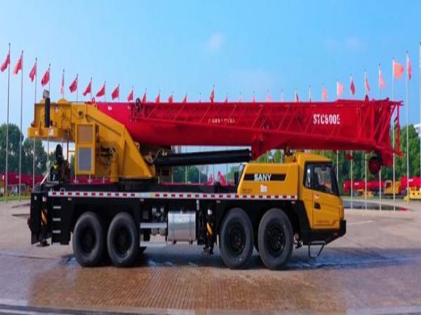 汕頭吊車出租(chitong吊車）