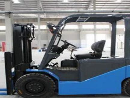 蘿崗區叉車出租(小欖5噸叉車出租電話)