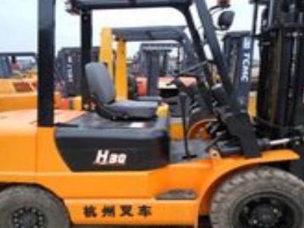 撫順市叉車出租(五通橋叉車培訓學校的簡單介紹)
